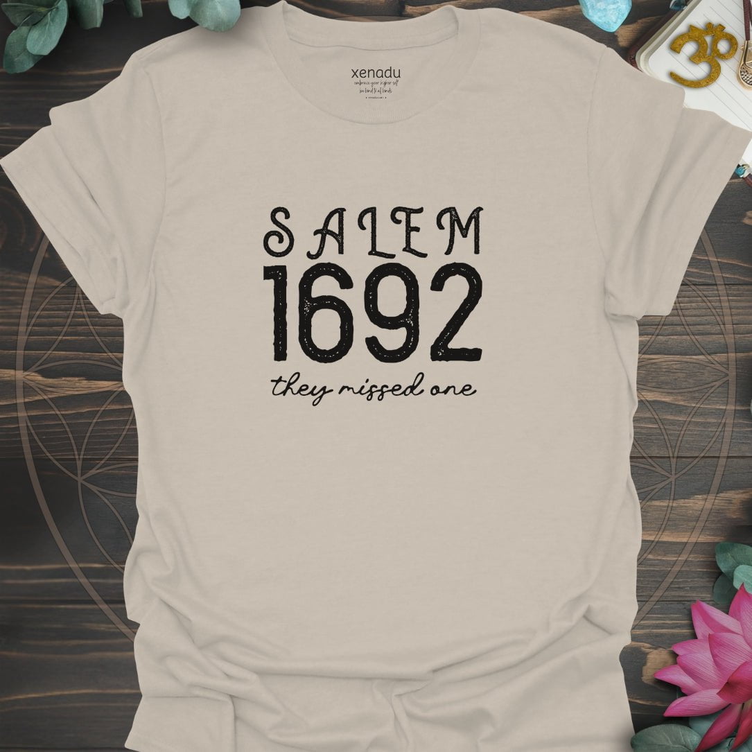Salem 1692 Vintage Tee Sand T-Shirt